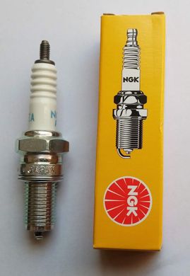 NGK 7162 / DR8EA - Свічка запалювання